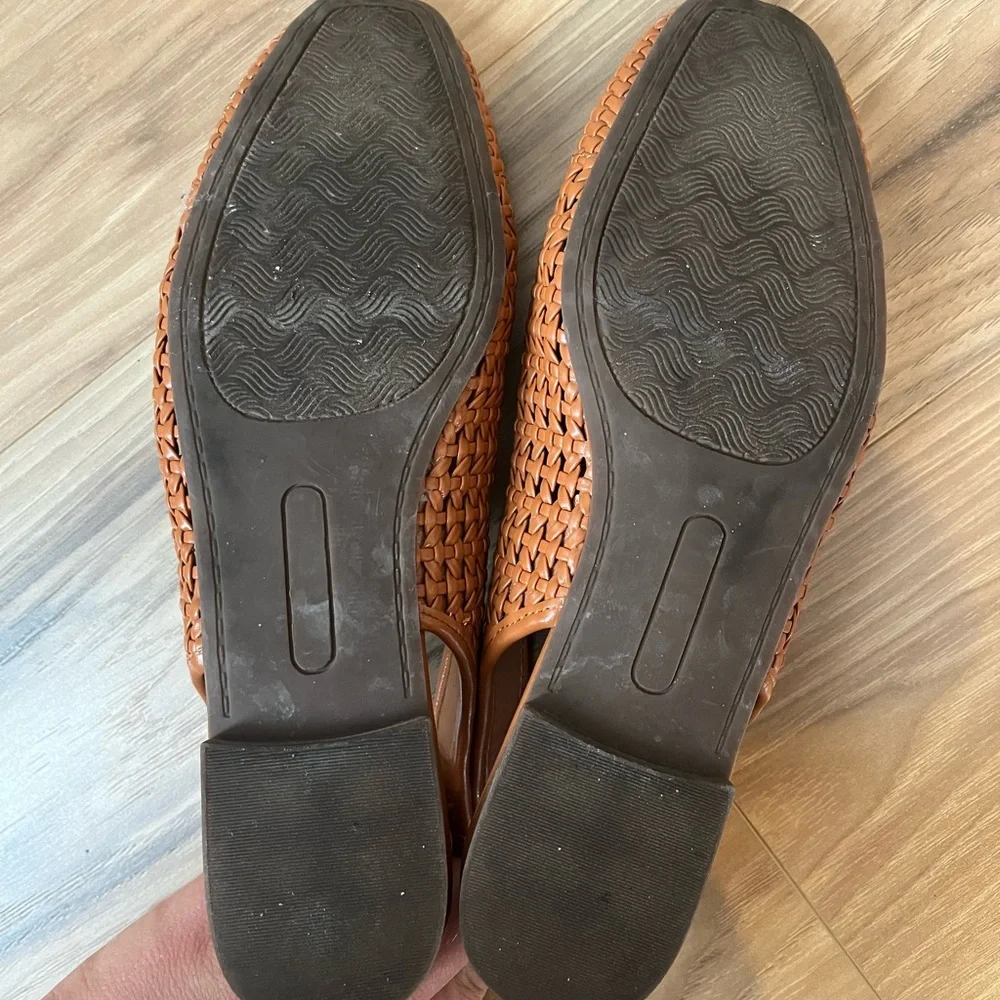 Women's Brown Woven Shoes - Picture 4 of 7